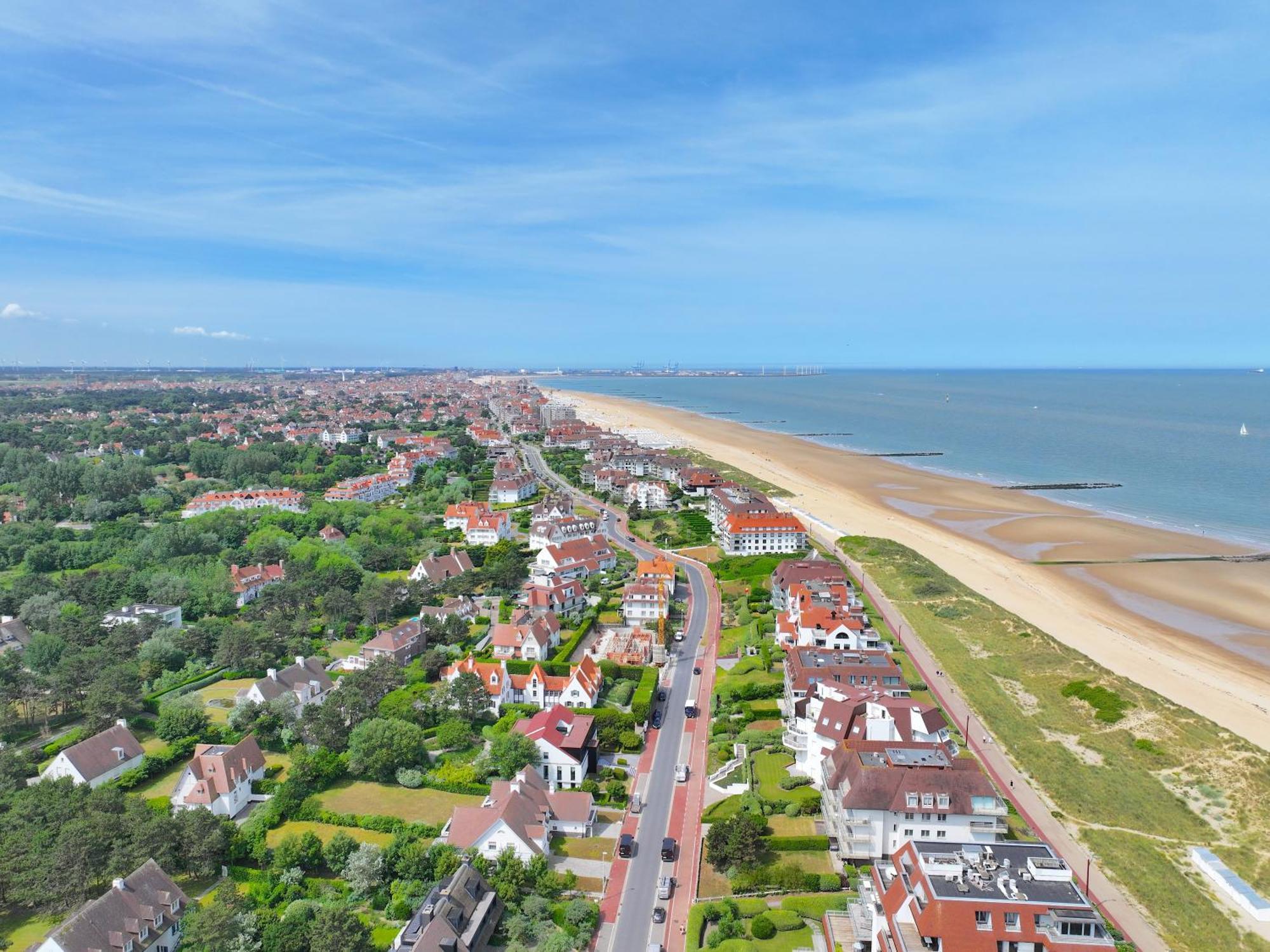 Charming Villa Near The Dunes Of Knokke Le Zoute 外观 照片